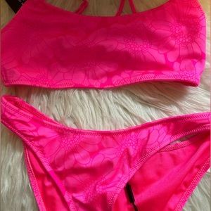 Brand new never been worn before tringl bikini